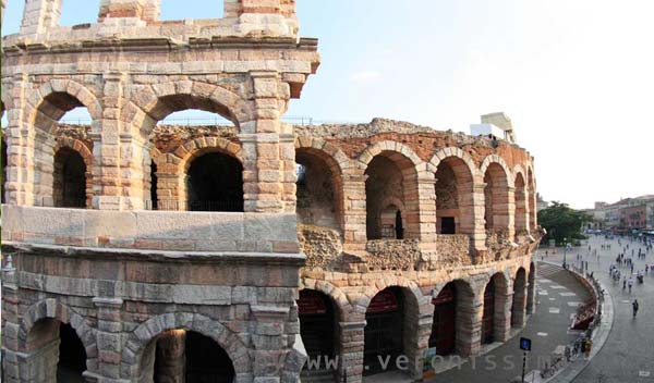 Outer wall of the Arena