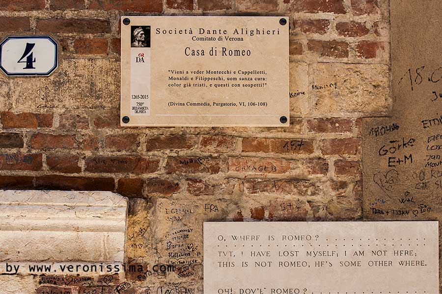 citazione di Dante e di Shakespeare sulla casa di Romeo