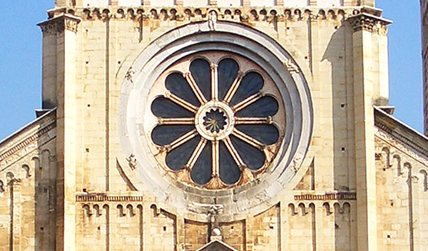 St Zeno's church rose window