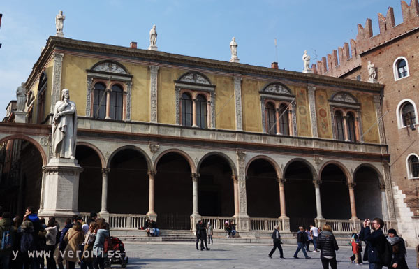 Loggia dei Consiglio