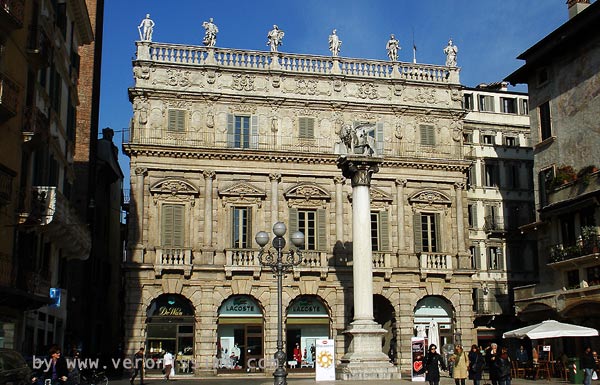 Palazzo Maffei