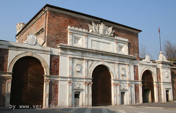 Porta Vescovo