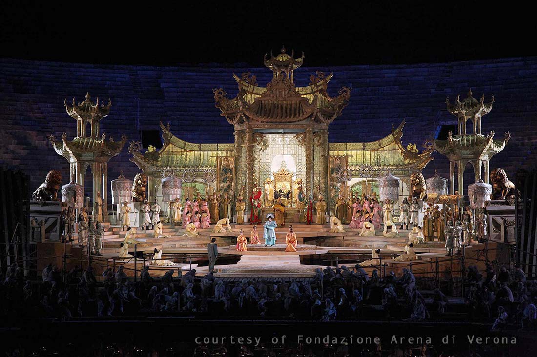 The spectacular stage set of Turandot in the Arena opera festival