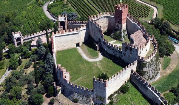 Il castello di Soave