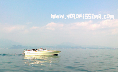 gita in barca lago di garda