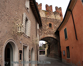 vicoli a Borghetto sul Mincio