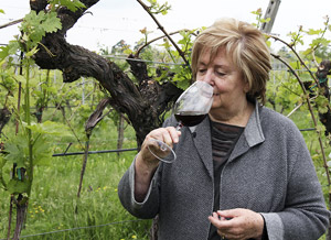 Mrs Valentina Cubi tasting wine