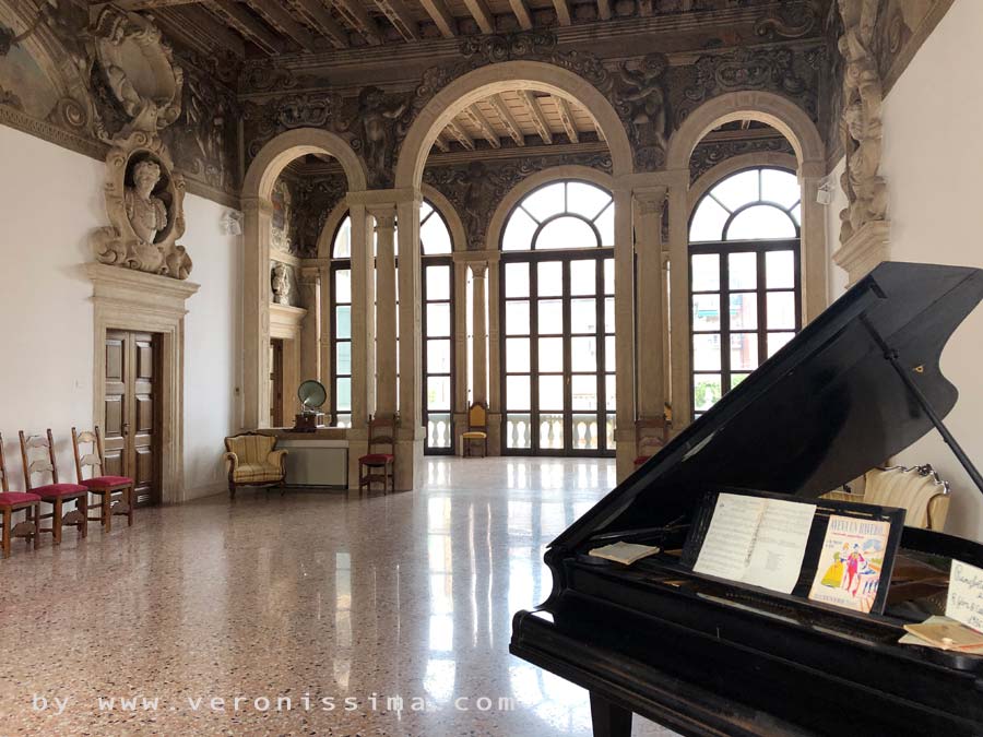 l'interno del Museo dell'Opera di Verona